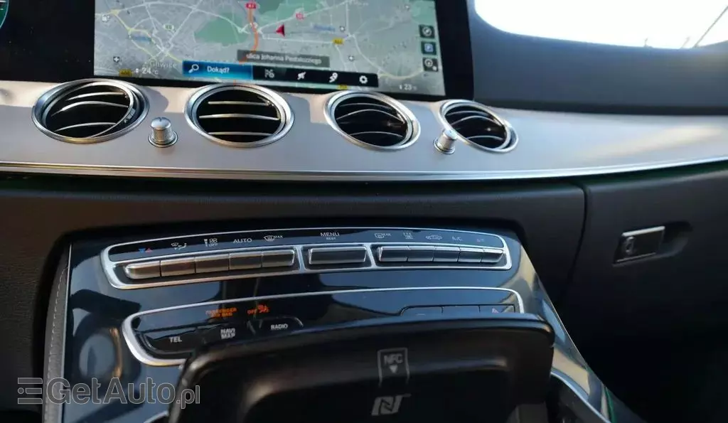 MERCEDES-BENZ Klasa E 