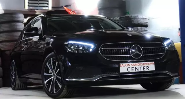 MERCEDES-BENZ Klasa E 