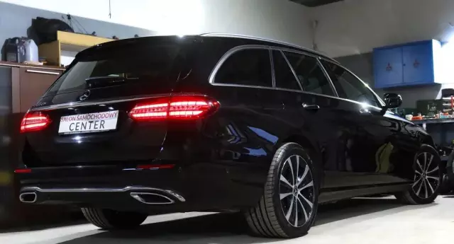 MERCEDES-BENZ Klasa E 