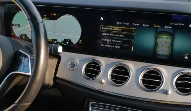 MERCEDES-BENZ Klasa E 