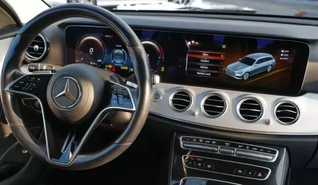 MERCEDES-BENZ Klasa E 