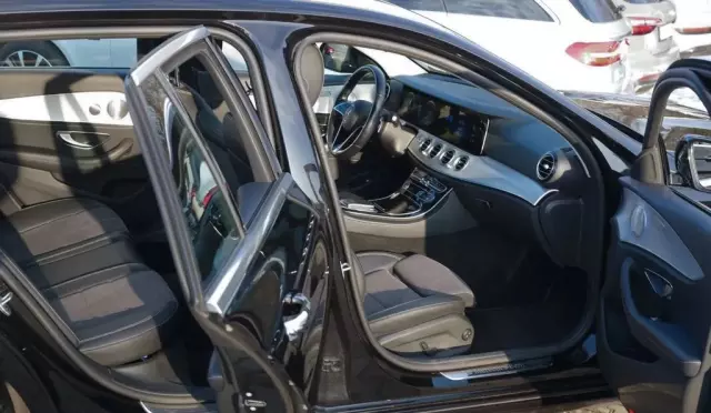 MERCEDES-BENZ Klasa E 