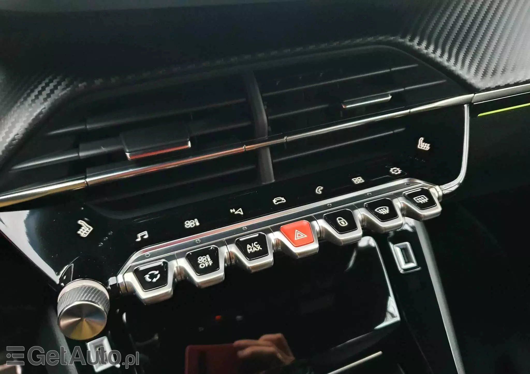 PEUGEOT 208 PureTech 100 GT Pack