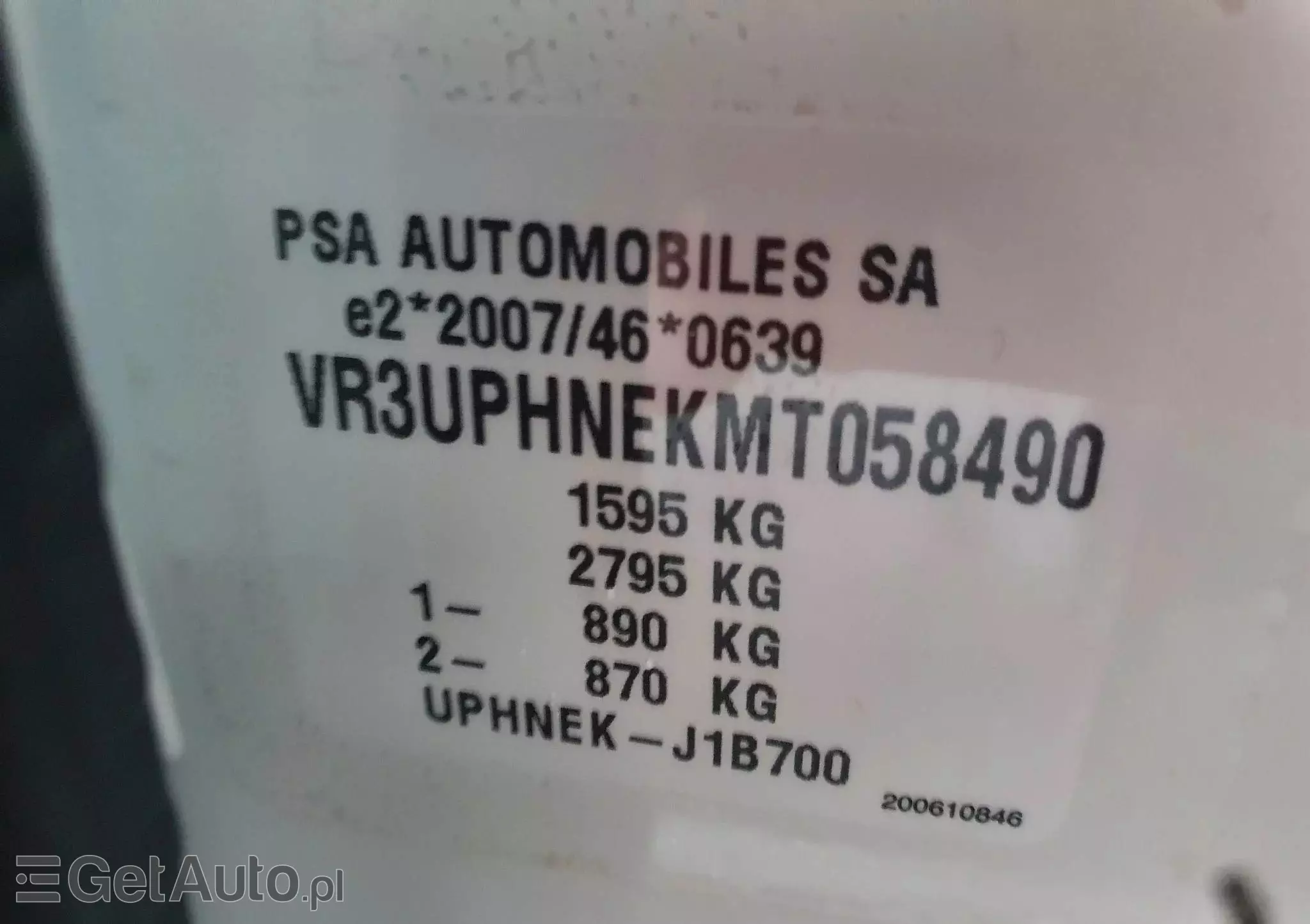 PEUGEOT 208 PureTech 100 GT Pack