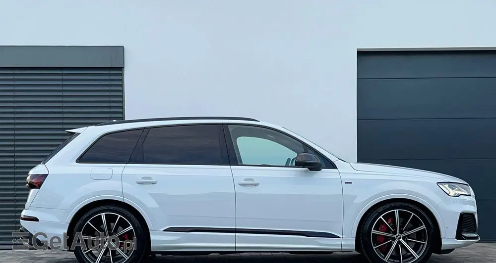 AUDI SQ7 TFSI quattro tiptronic
