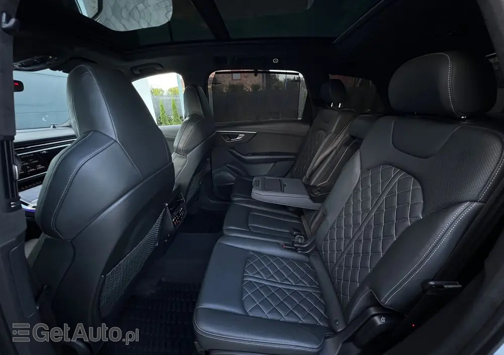 AUDI SQ7 TFSI quattro tiptronic