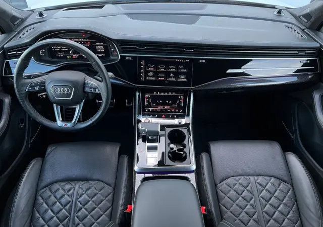 AUDI SQ7 TFSI quattro tiptronic