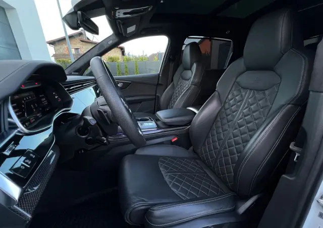 AUDI SQ7 TFSI quattro tiptronic