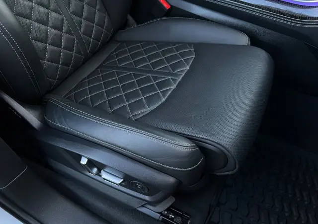 AUDI SQ7 TFSI quattro tiptronic