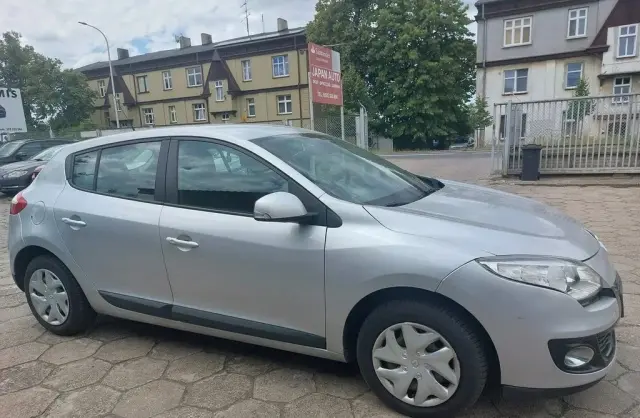 RENAULT Megane 