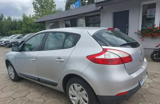 RENAULT Megane 
