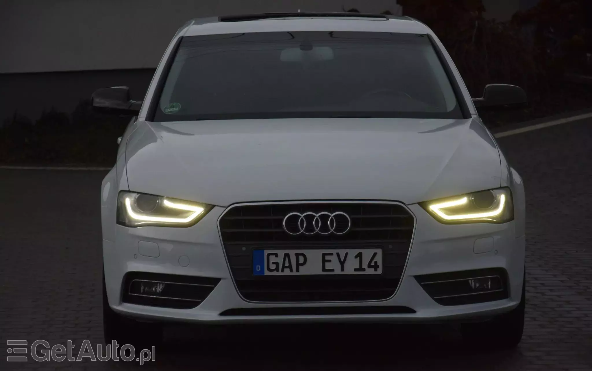 AUDI A4 Avant 2.0 TFSI quattro S tronic S line Sportpaket (plus)