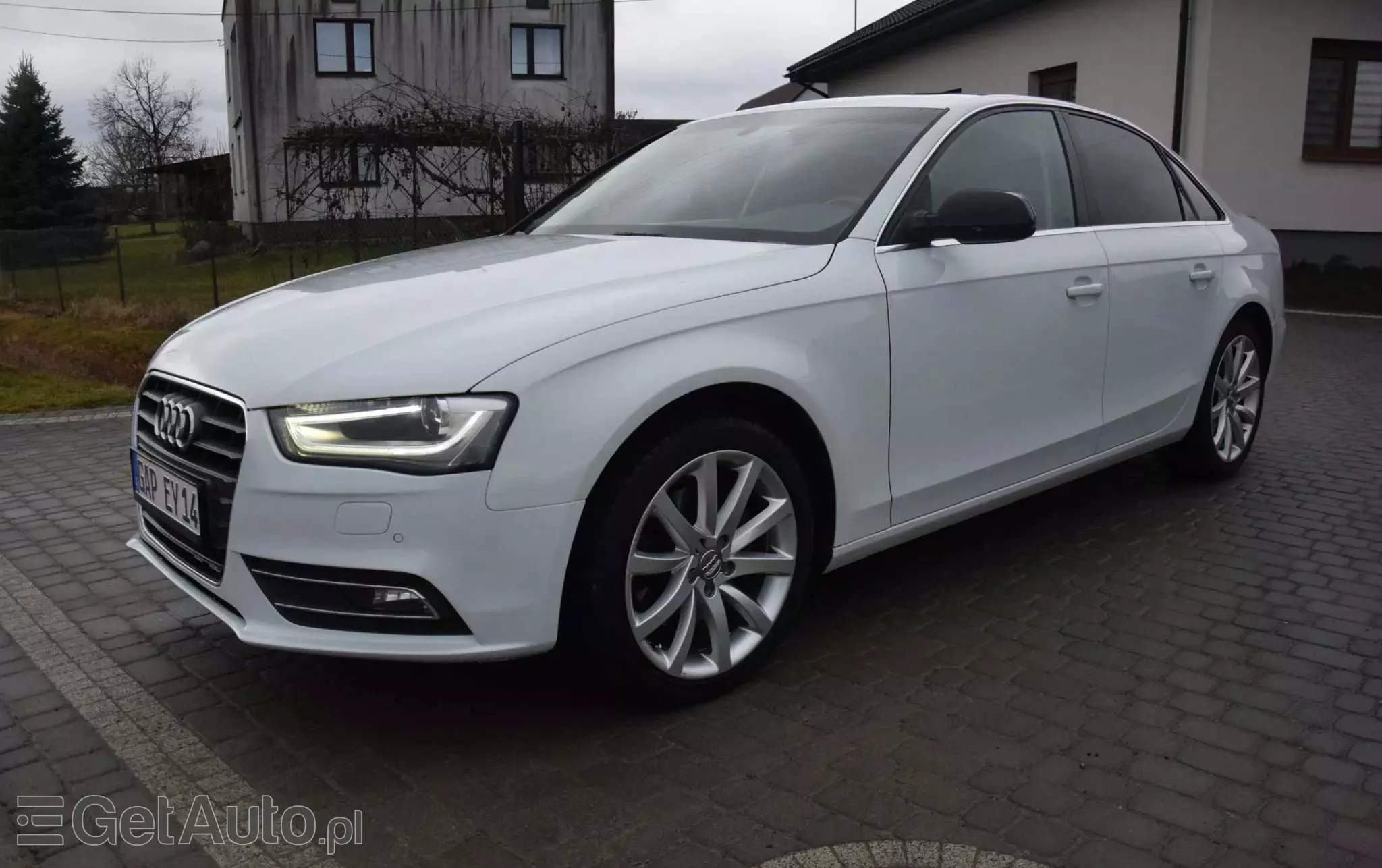 AUDI A4 Avant 2.0 TFSI quattro S tronic S line Sportpaket (plus)
