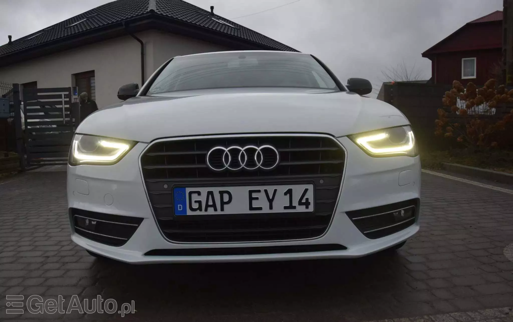 AUDI A4 Avant 2.0 TFSI quattro S tronic S line Sportpaket (plus)