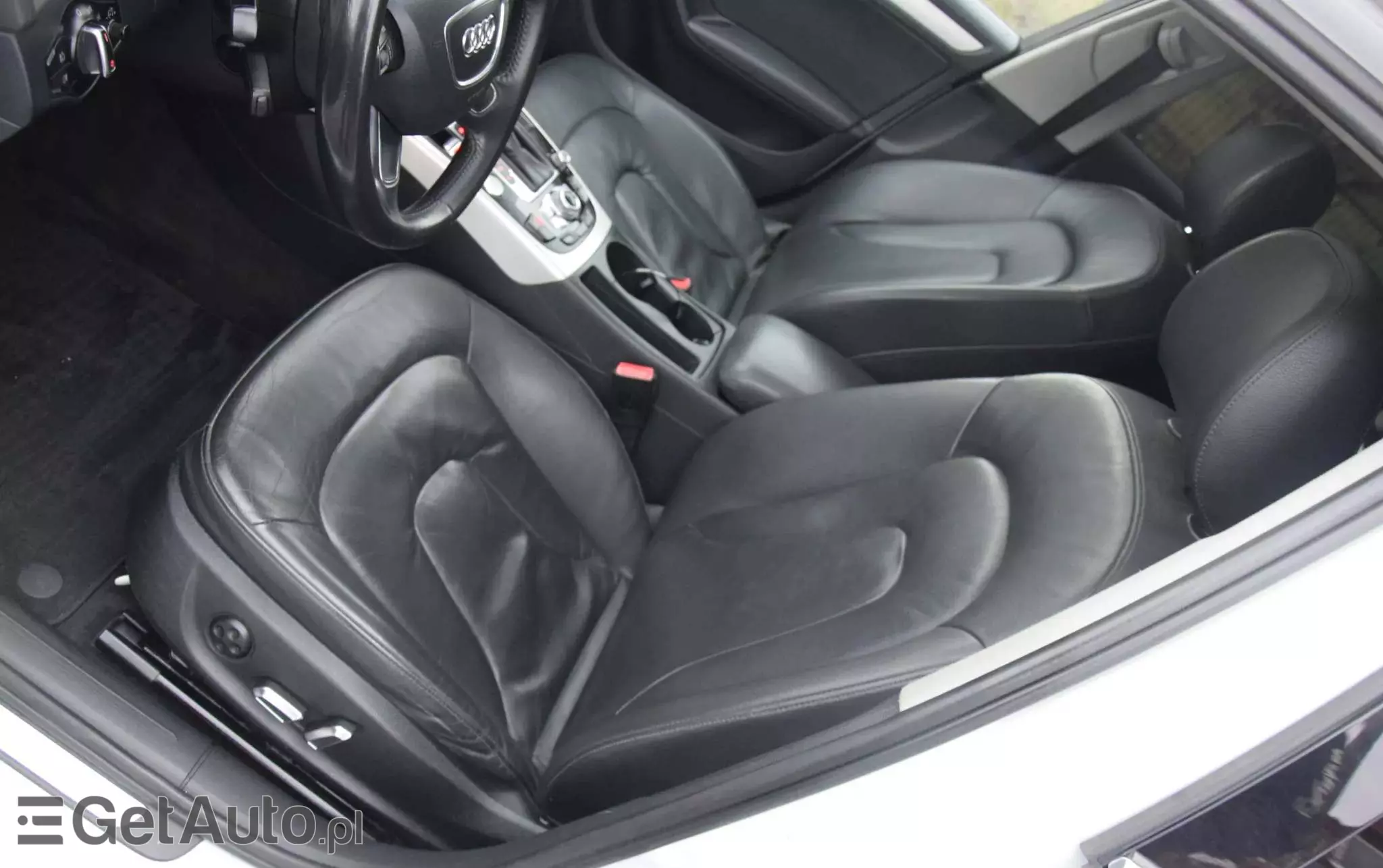 AUDI A4 Avant 2.0 TFSI quattro S tronic S line Sportpaket (plus)