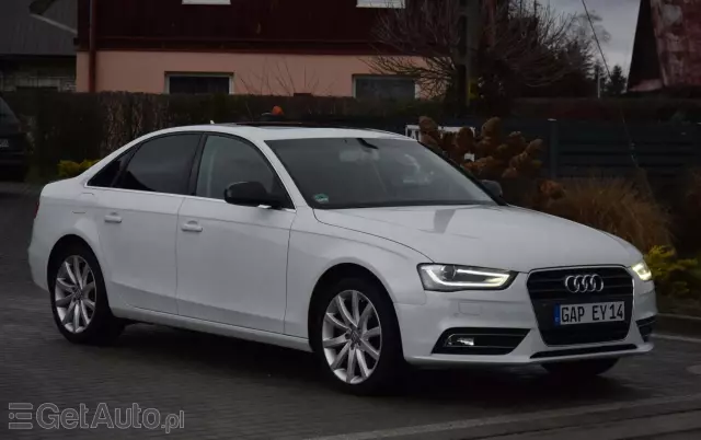 AUDI A4 Avant 2.0 TFSI quattro S tronic S line Sportpaket (plus)