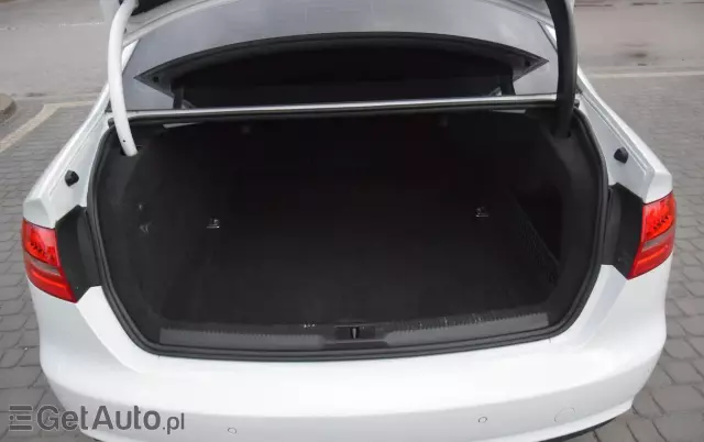 AUDI A4 Avant 2.0 TFSI quattro S tronic S line Sportpaket (plus)