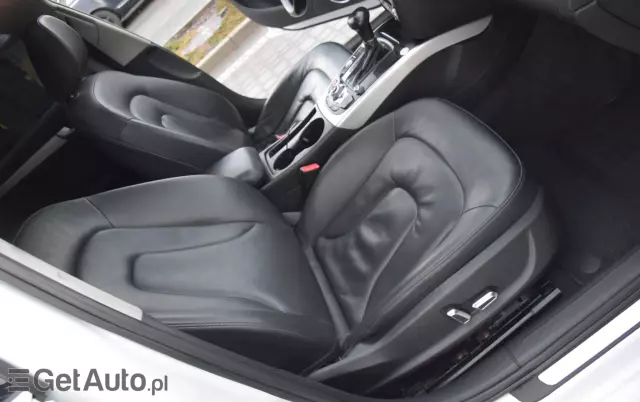 AUDI A4 Avant 2.0 TFSI quattro S tronic S line Sportpaket (plus)