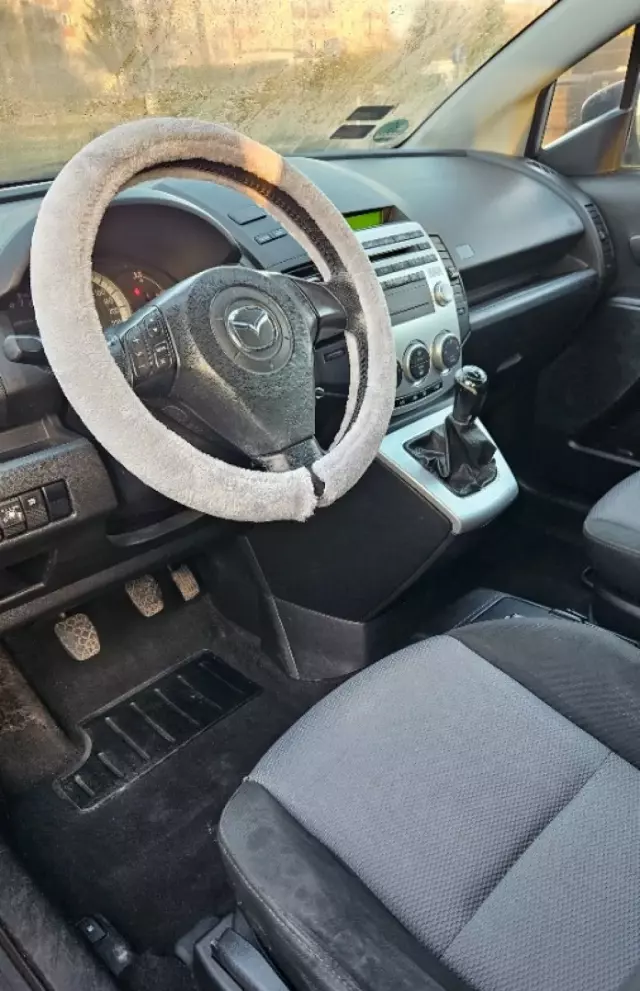 MAZDA 5 