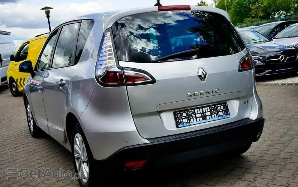RENAULT Scenic 1.5 dCi Limited