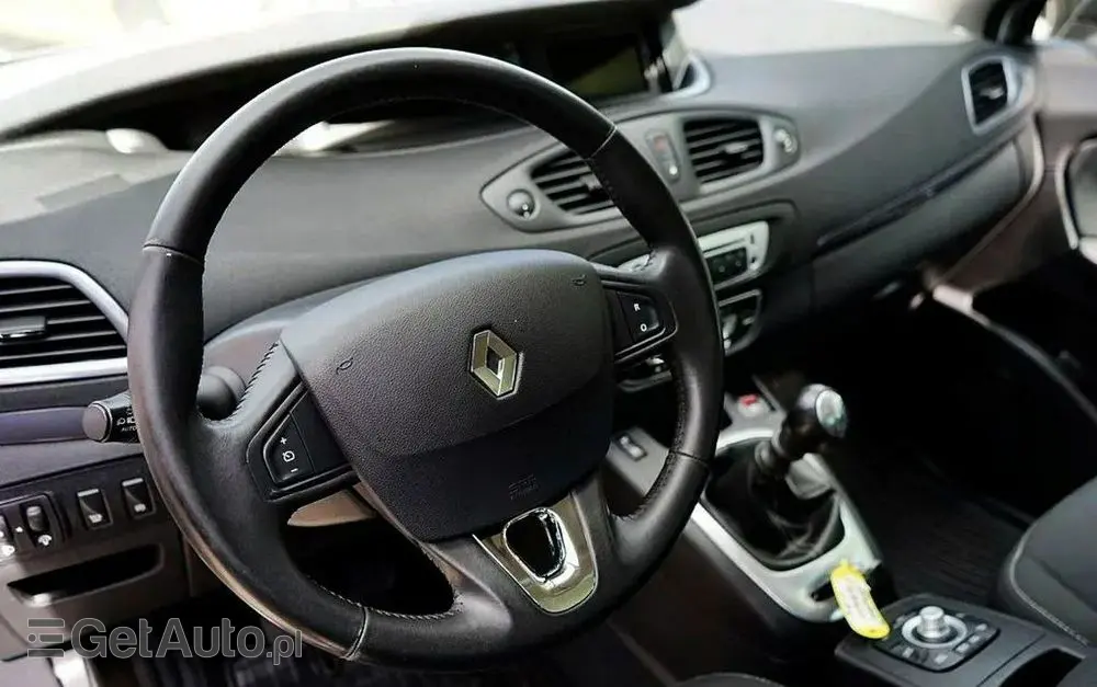 RENAULT Scenic 1.5 dCi Limited