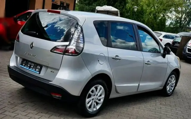 RENAULT Scenic 1.5 dCi Limited