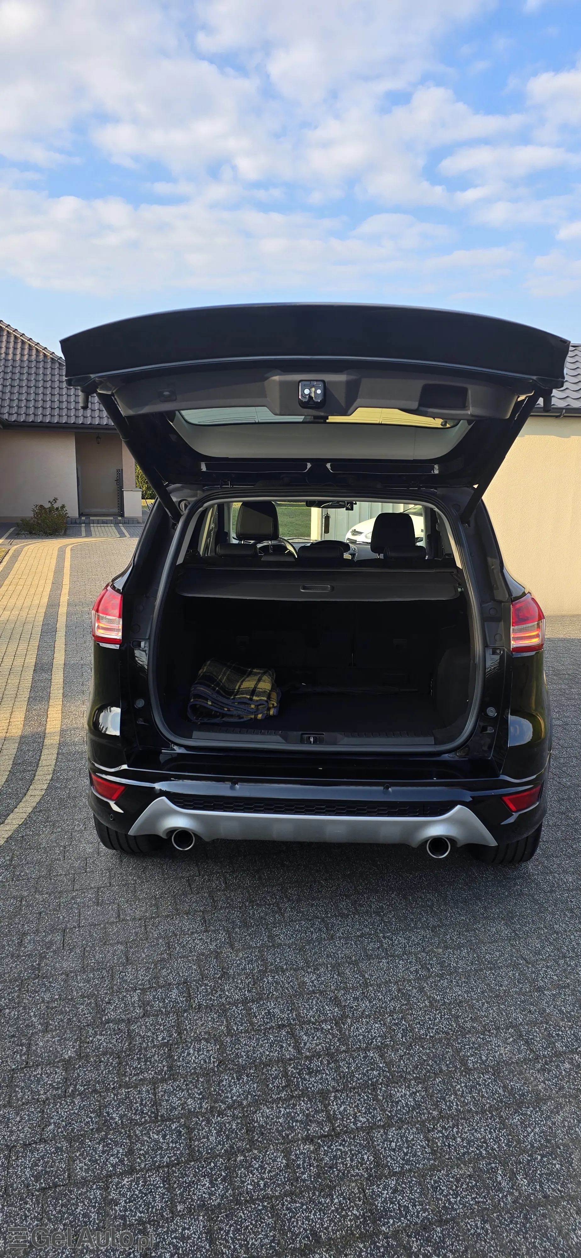 FORD Kuga Titanium Plus 4WD Powershift