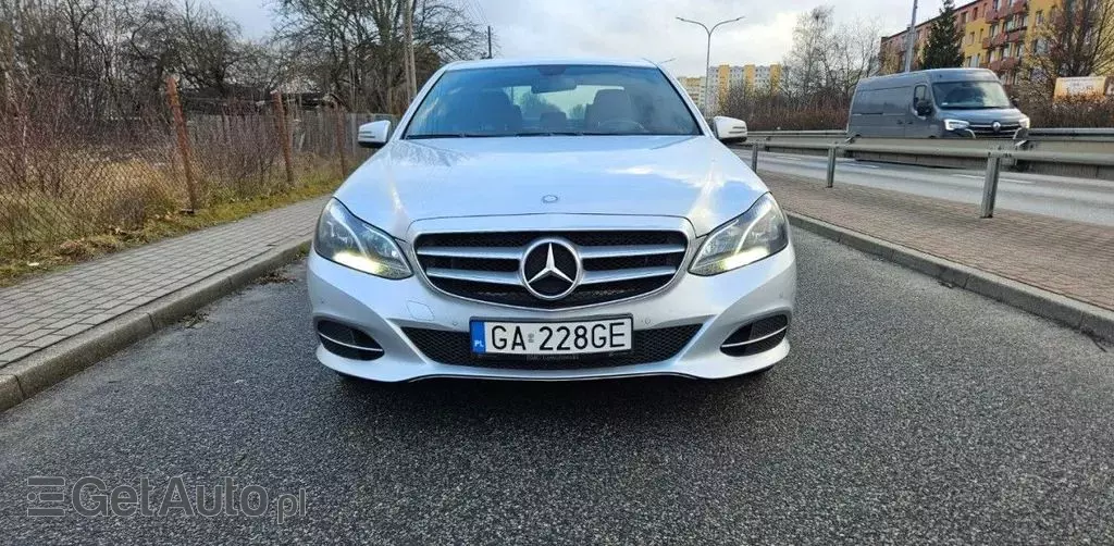 MERCEDES-BENZ Klasa E 