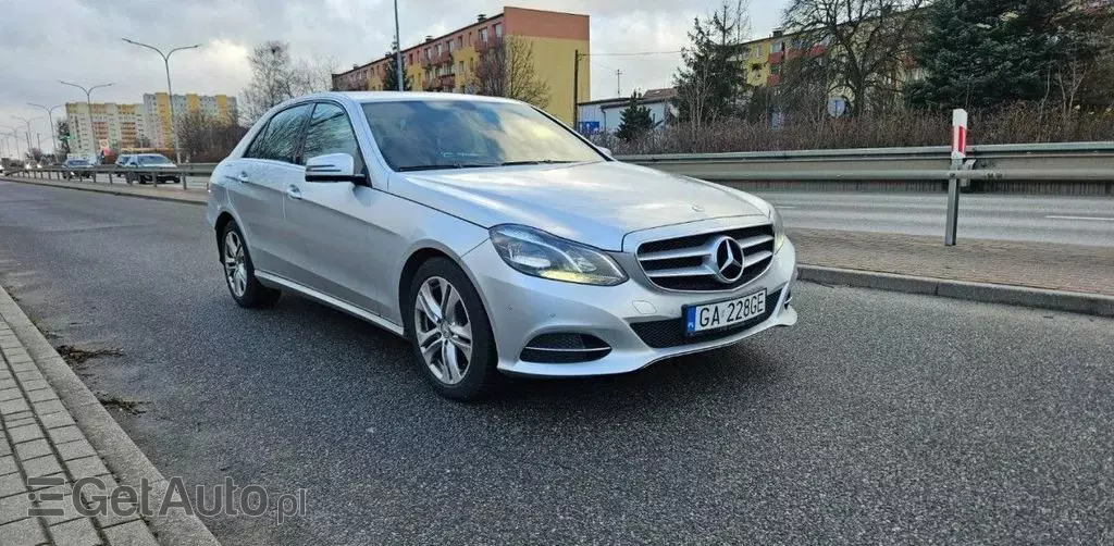 MERCEDES-BENZ Klasa E 