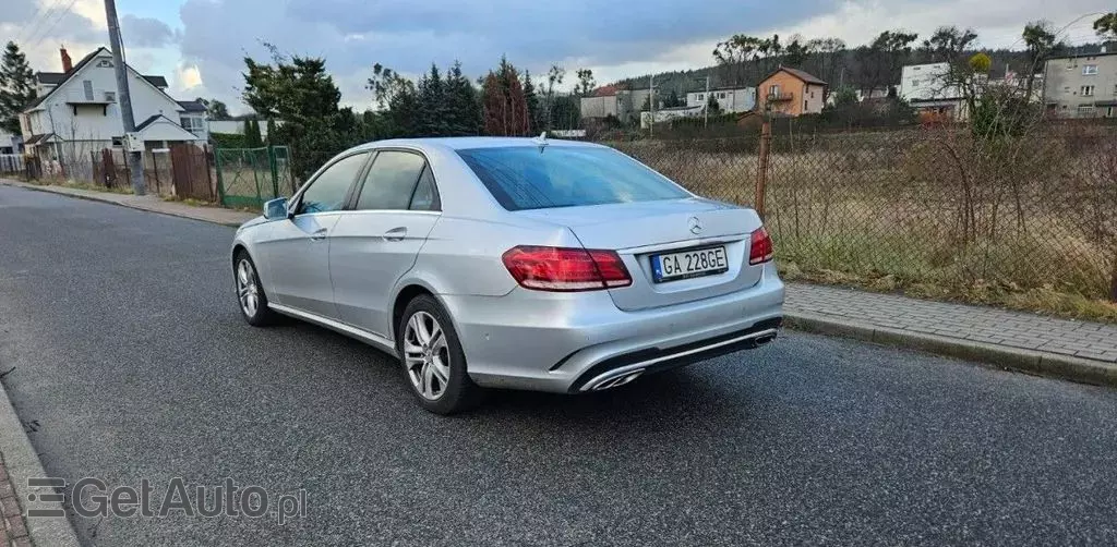 MERCEDES-BENZ Klasa E 