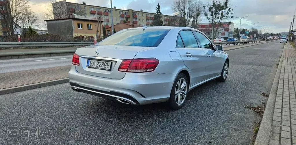 MERCEDES-BENZ Klasa E 