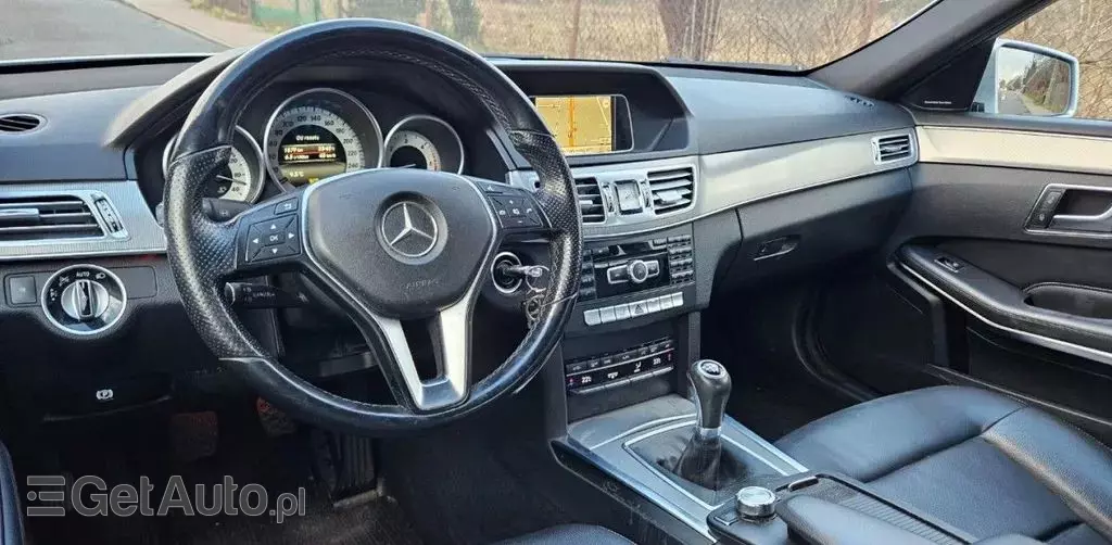 MERCEDES-BENZ Klasa E 