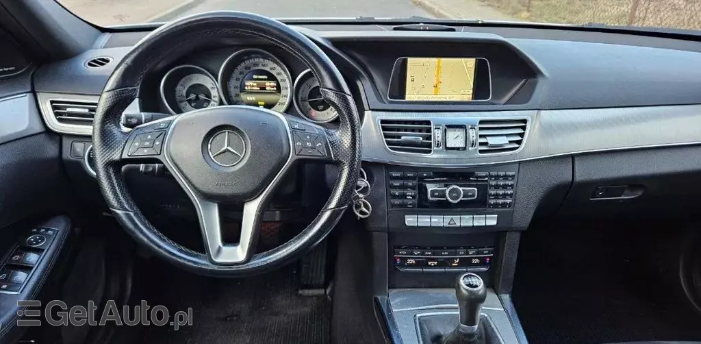 MERCEDES-BENZ Klasa E 