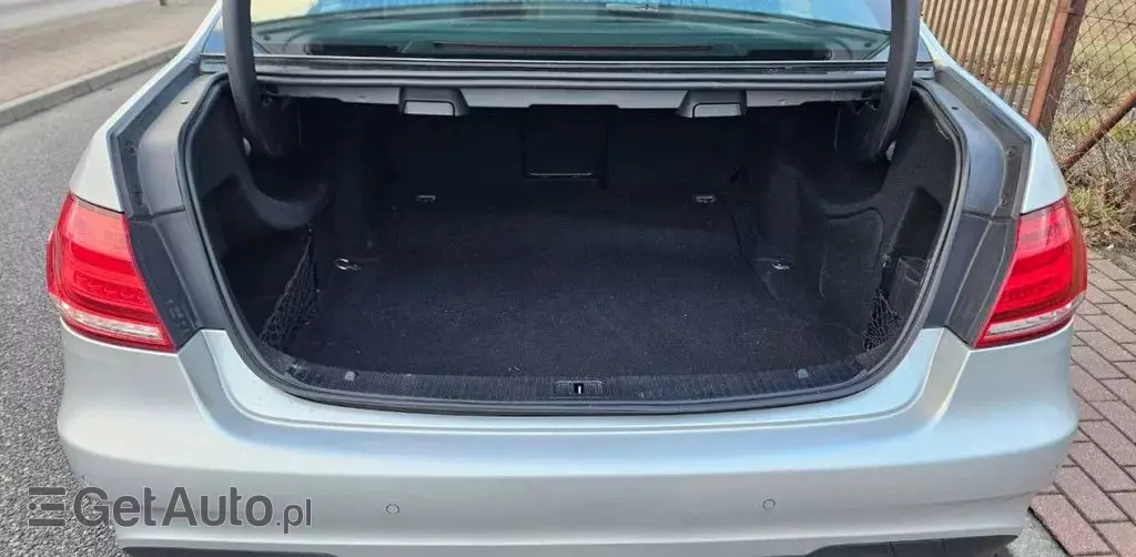 MERCEDES-BENZ Klasa E 