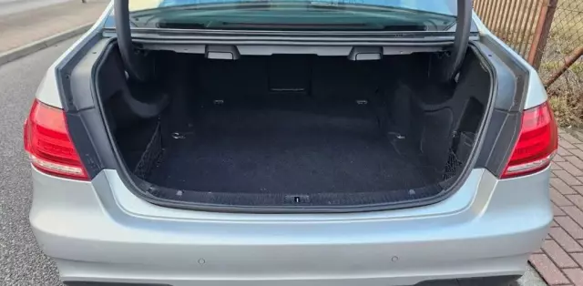 MERCEDES-BENZ Klasa E 