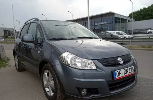 SUZUKI SX4 
