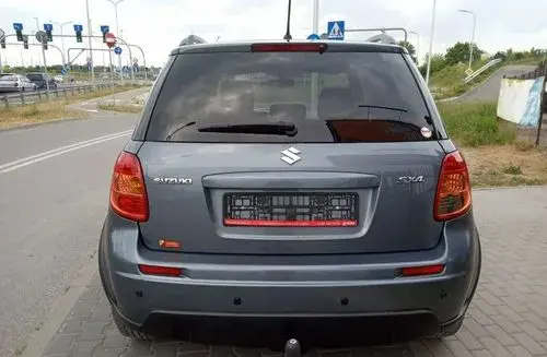 SUZUKI SX4 