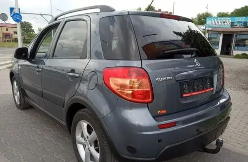 SUZUKI SX4 