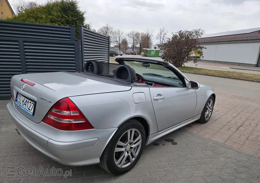 MERCEDES-BENZ SLK 