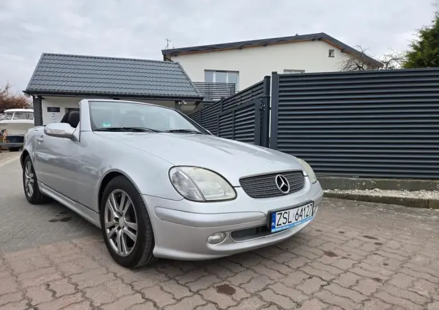 MERCEDES-BENZ SLK 