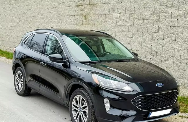 FORD Escape 