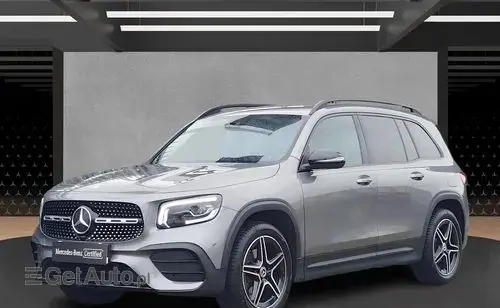 MERCEDES-BENZ GLB 