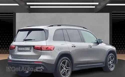 MERCEDES-BENZ GLB 