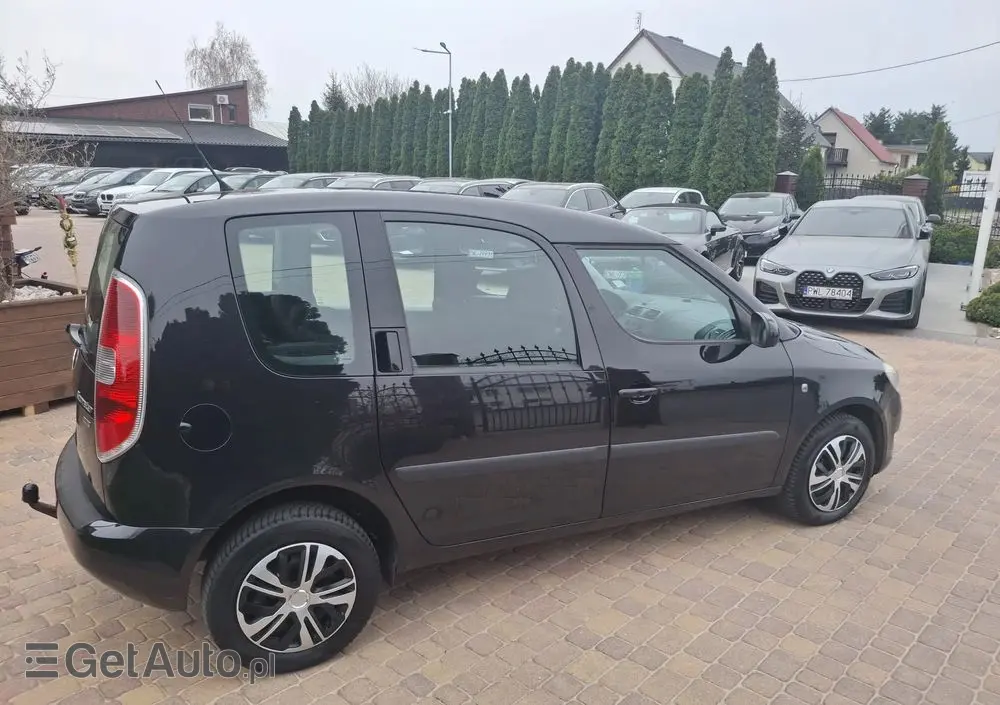 SKODA Roomster 