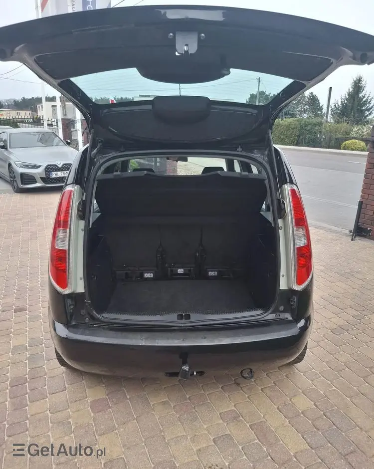 SKODA Roomster 