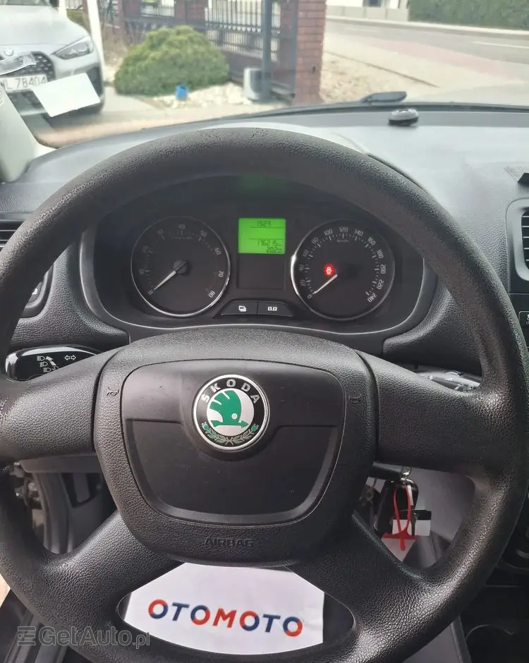 SKODA Roomster 