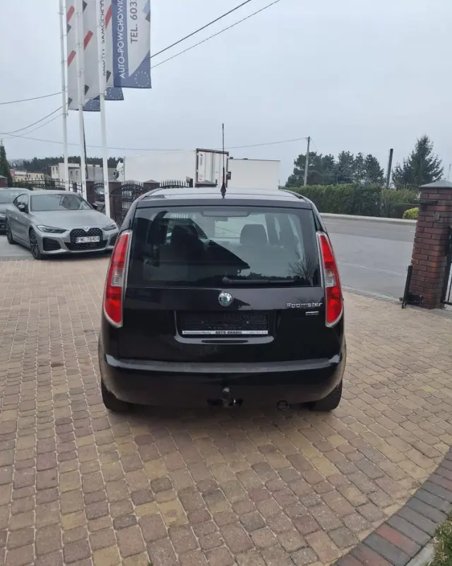 SKODA Roomster 