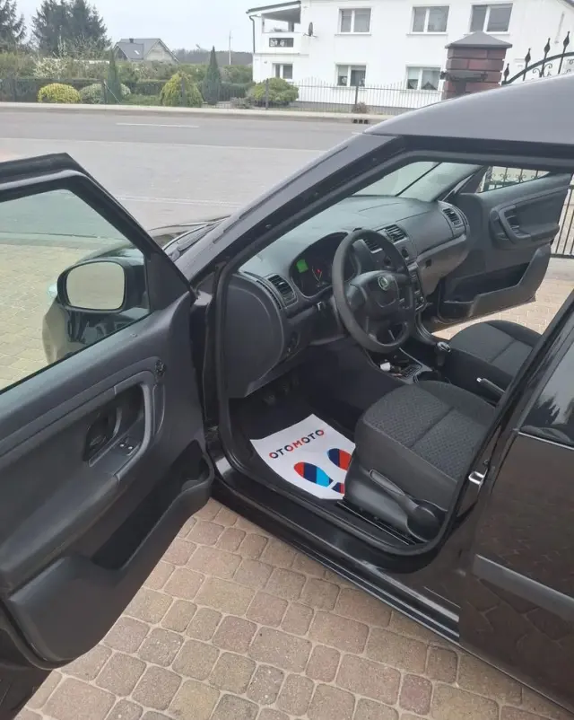 SKODA Roomster 