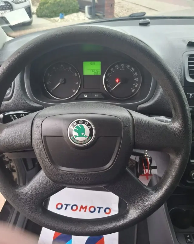 SKODA Roomster 