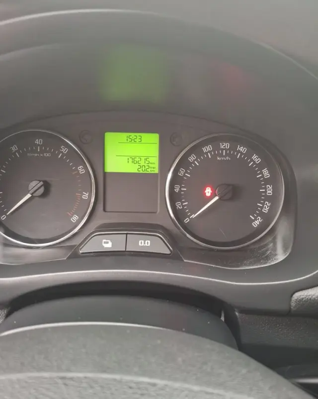 SKODA Roomster 